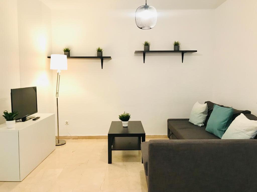 Agua IV & Seasonal Pool By Ele Apartments Malaga Zewnętrze zdjęcie