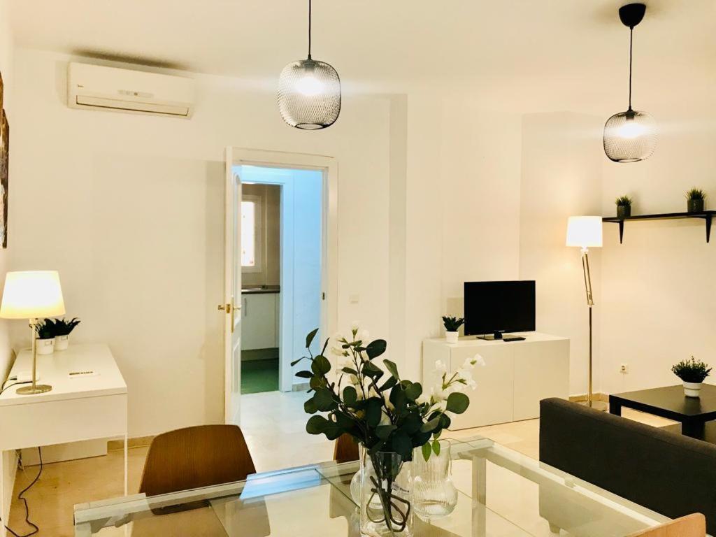 Agua IV & Seasonal Pool By Ele Apartments Malaga Zewnętrze zdjęcie
