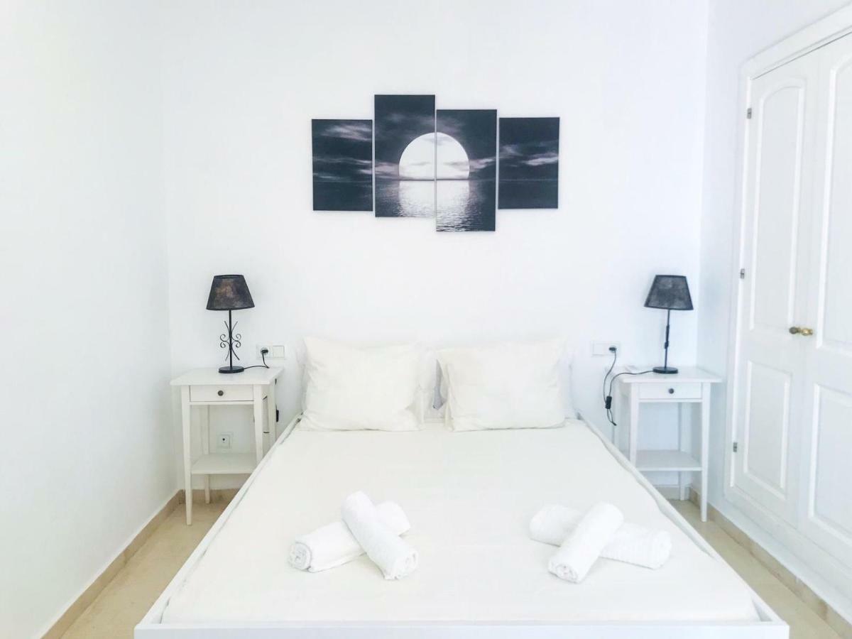Agua IV & Seasonal Pool By Ele Apartments Malaga Zewnętrze zdjęcie